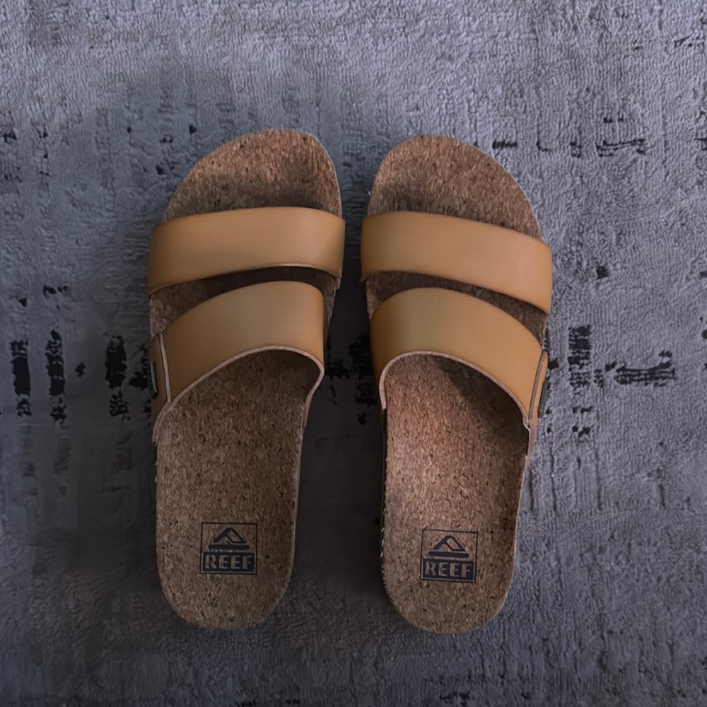 Reef Tan Slide Sandals